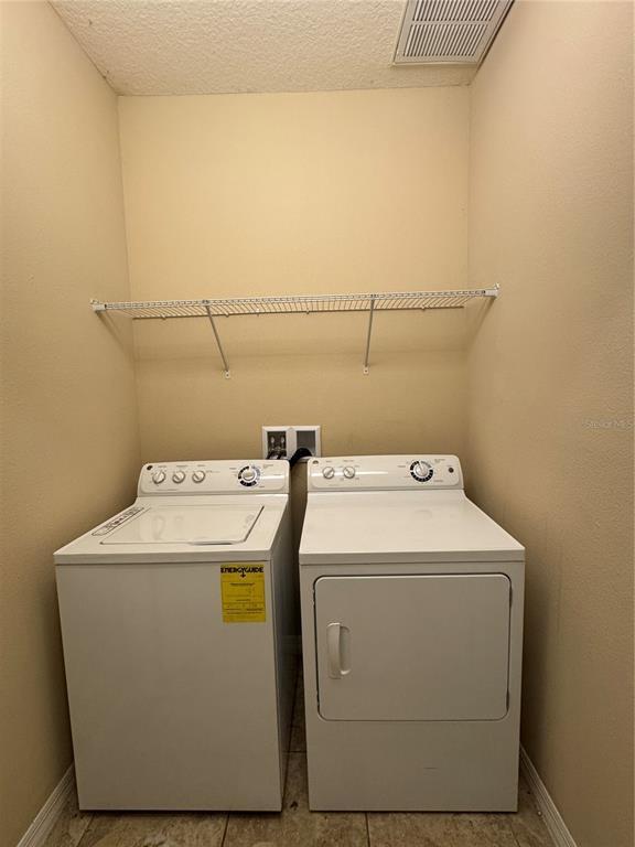 Building Photo - 10229 Lake District Ln