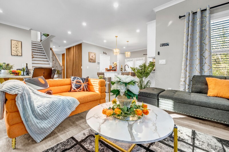 Building Photo - 1330 Adams Dr SW