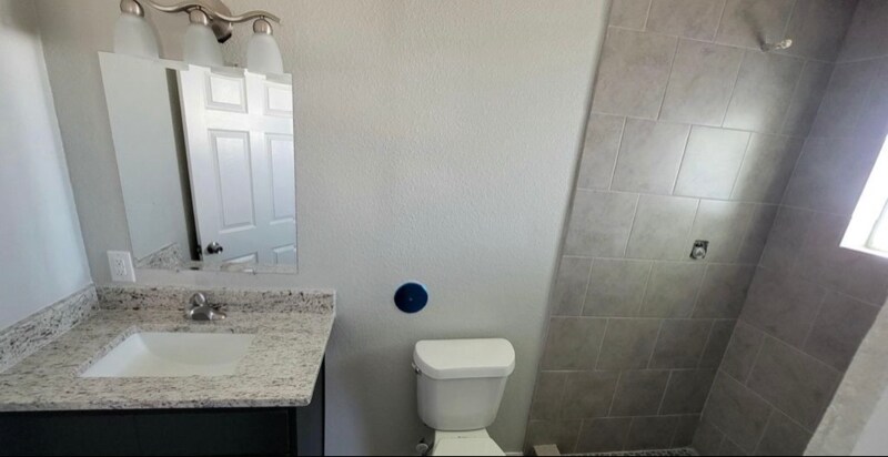 Building Photo - 231 Francis St