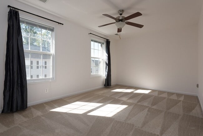 Building Photo - 151 Brookwood Dr