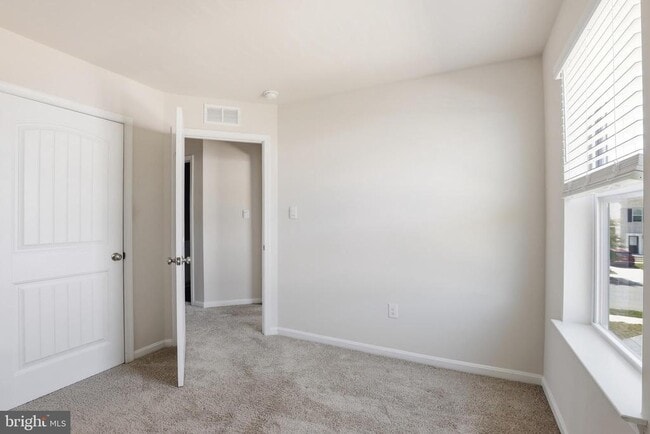 Building Photo - 521 Ridgely Blvd