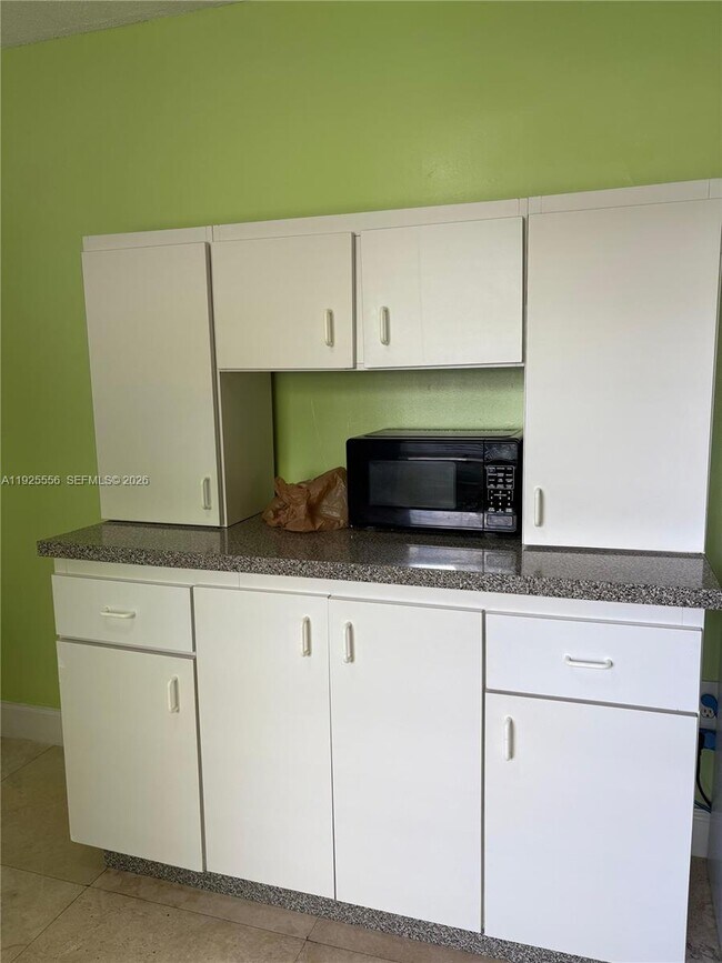 Building Photo - 13330 SW 79th St