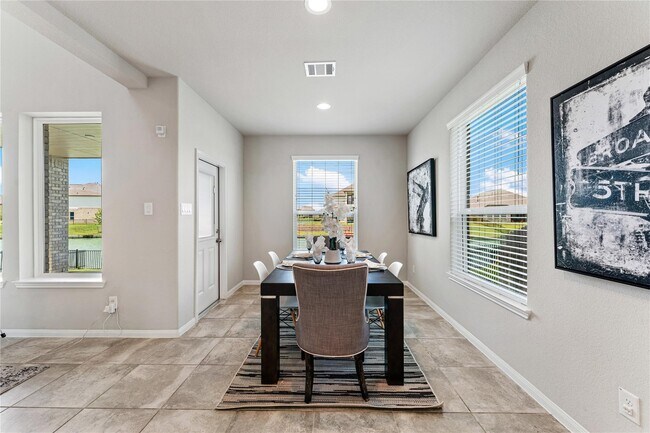 Building Photo - 3723 Lake Varano Cir