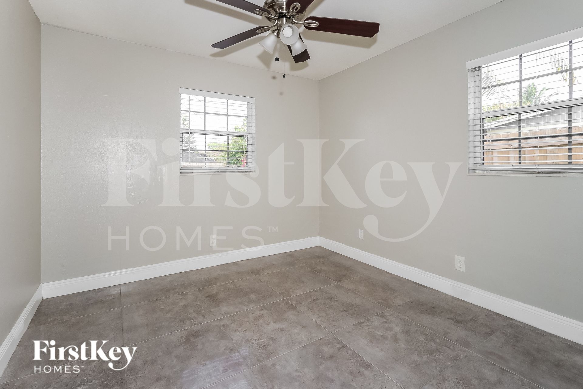 Building Photo - 1357 Drexel Rd