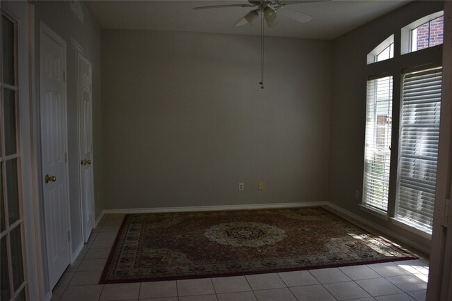 Building Photo - 4214 Creek Ridge Ln