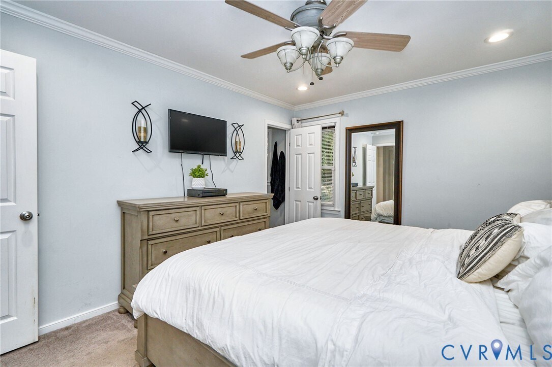 Building Photo - 3434 Castlebury Dr