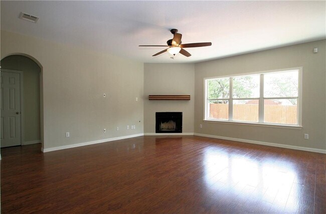 Building Photo - 2502 Elkhorn Ranch Rd