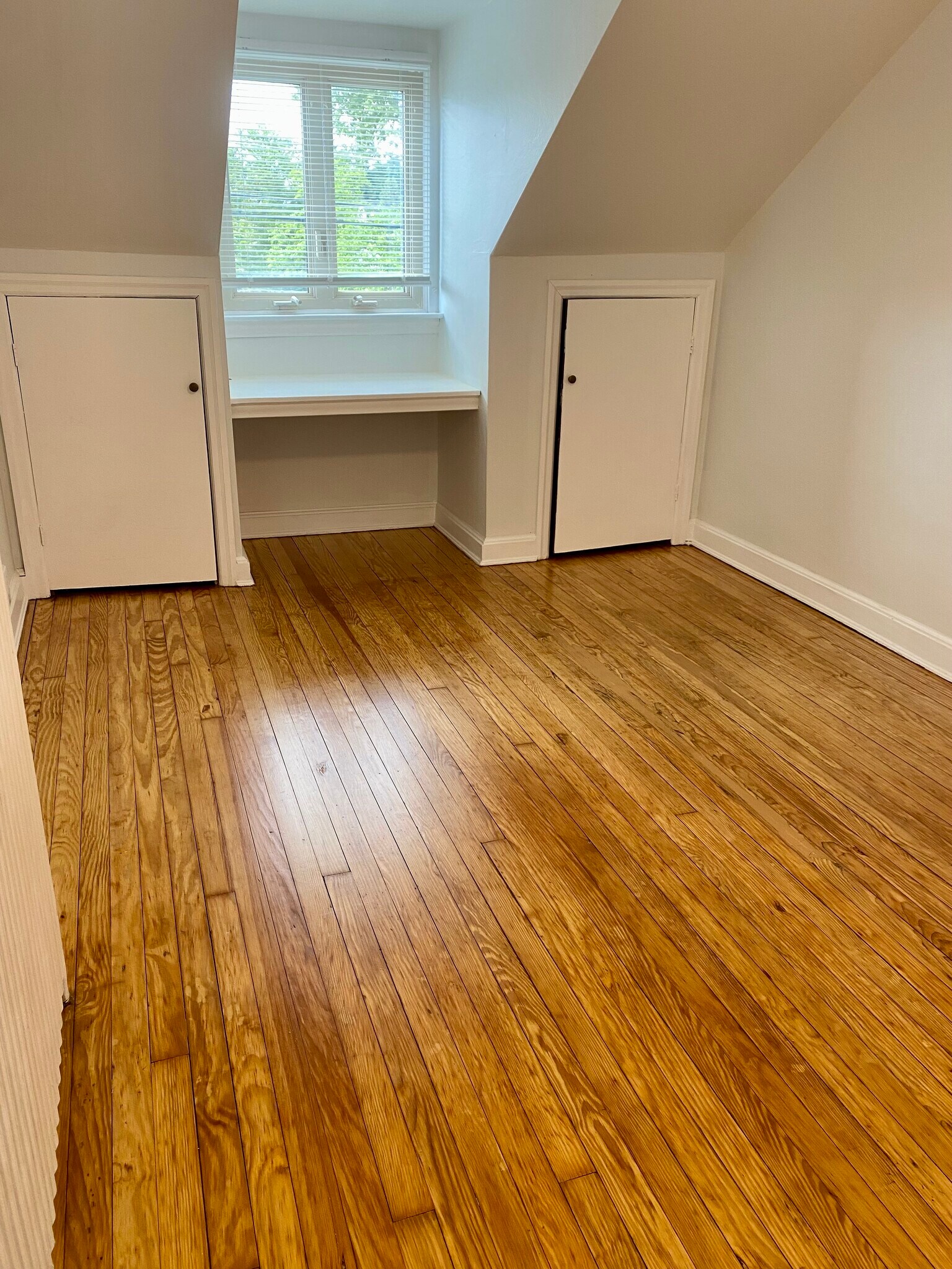 Bedroom #3 - 1632 Greenleaf St
