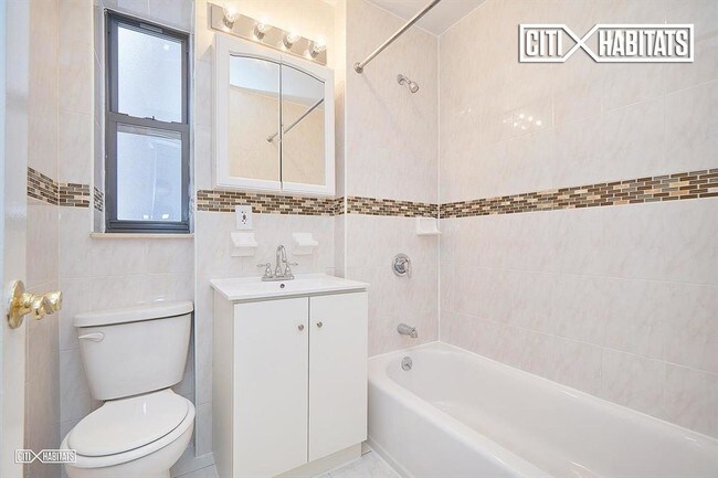 Building Photo - 30-35 College Point Blvd