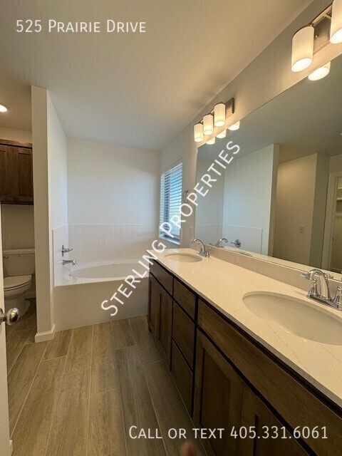 Building Photo - 525 Prairie Dr