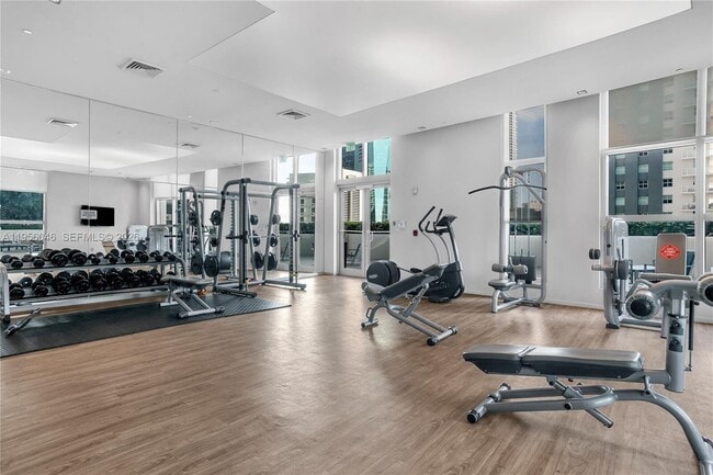 Building Photo - 1100 S Miami Ave