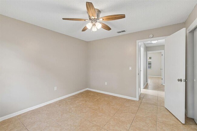 Building Photo - 8526 Huntsman Ln