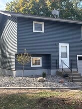 Building Photo - 302 W State St