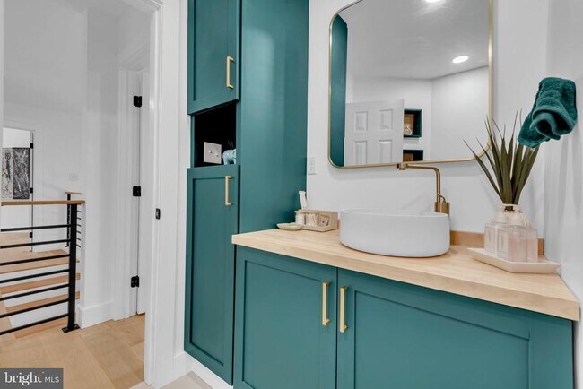 Building Photo - 4350 Lady Trisha Ct