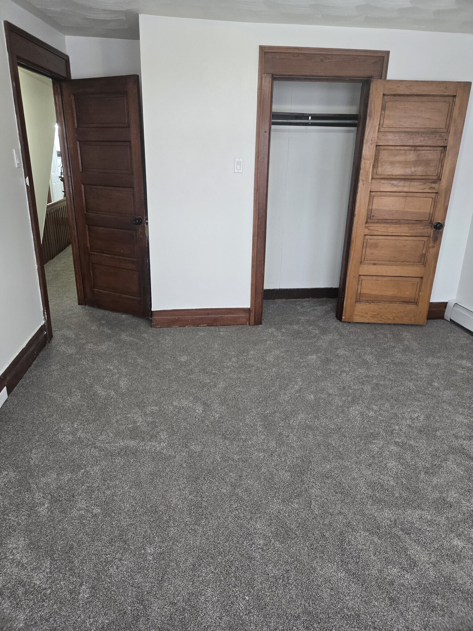 Building Photo - 146 William St