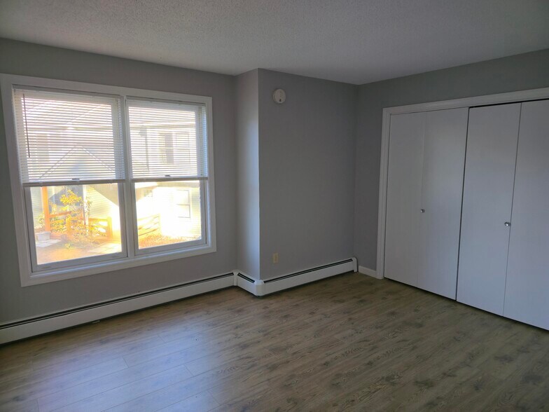 Bedroom 2 - 10 Merrill Pl