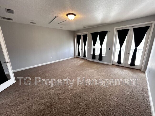 Building Photo - 4763 Yacht Ct