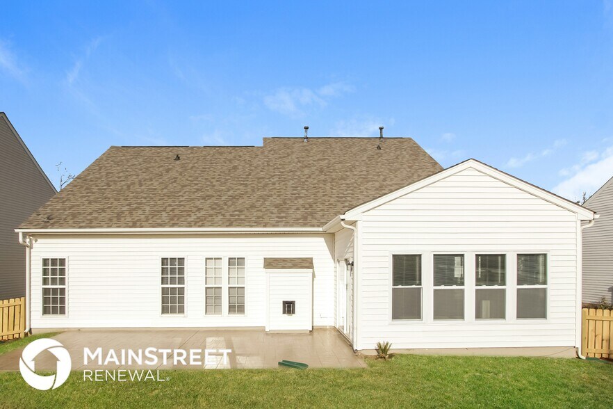 Building Photo - 10152 Spring Park Dr