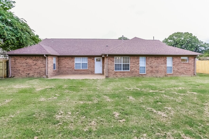 Building Photo - 6743 Hare Run Ln