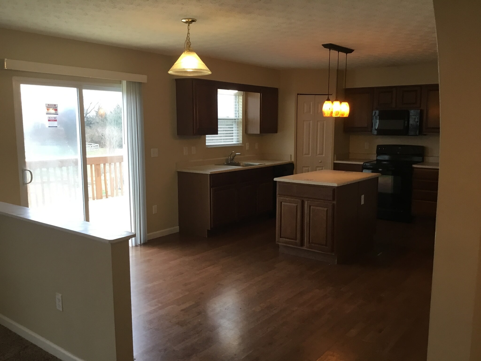 Building Photo - 7648 Harwood Ct