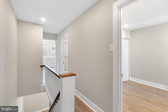 Building Photo - 2946 S 15th St