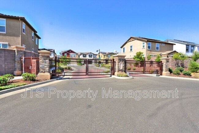Building Photo - 4268 Emerald Gate Ln