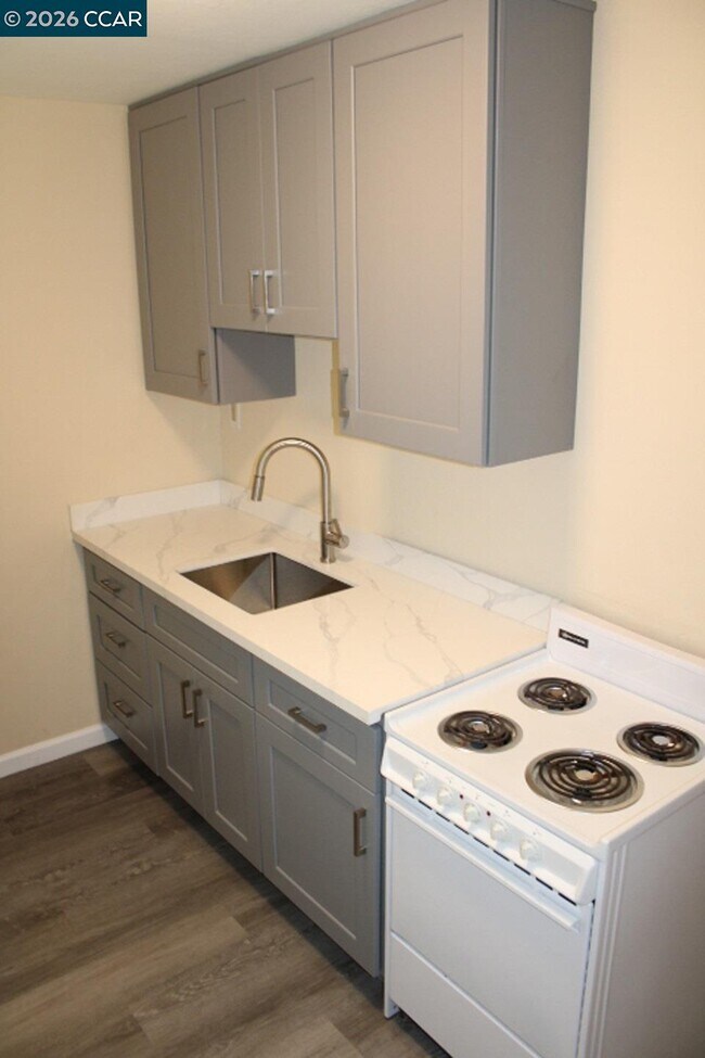 Building Photo - 2029 Nevin Ave