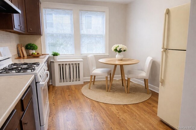 Building Photo - 21 Harding Dr