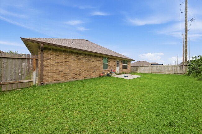 Building Photo - 490 Terra Vis Cir