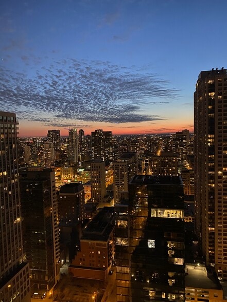 Building Photo - 30 E Huron St