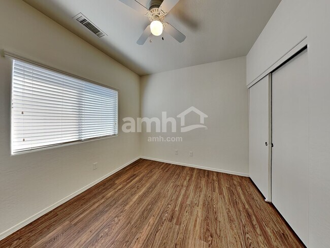 Building Photo - 16523 N 168th Ave