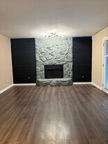 Building Photo - 3411 Spangler Dr