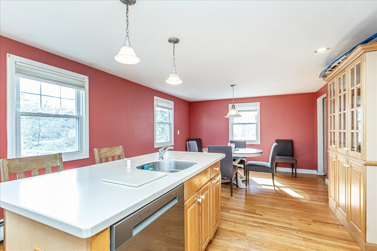 Building Photo - 52 Albemarle Ave