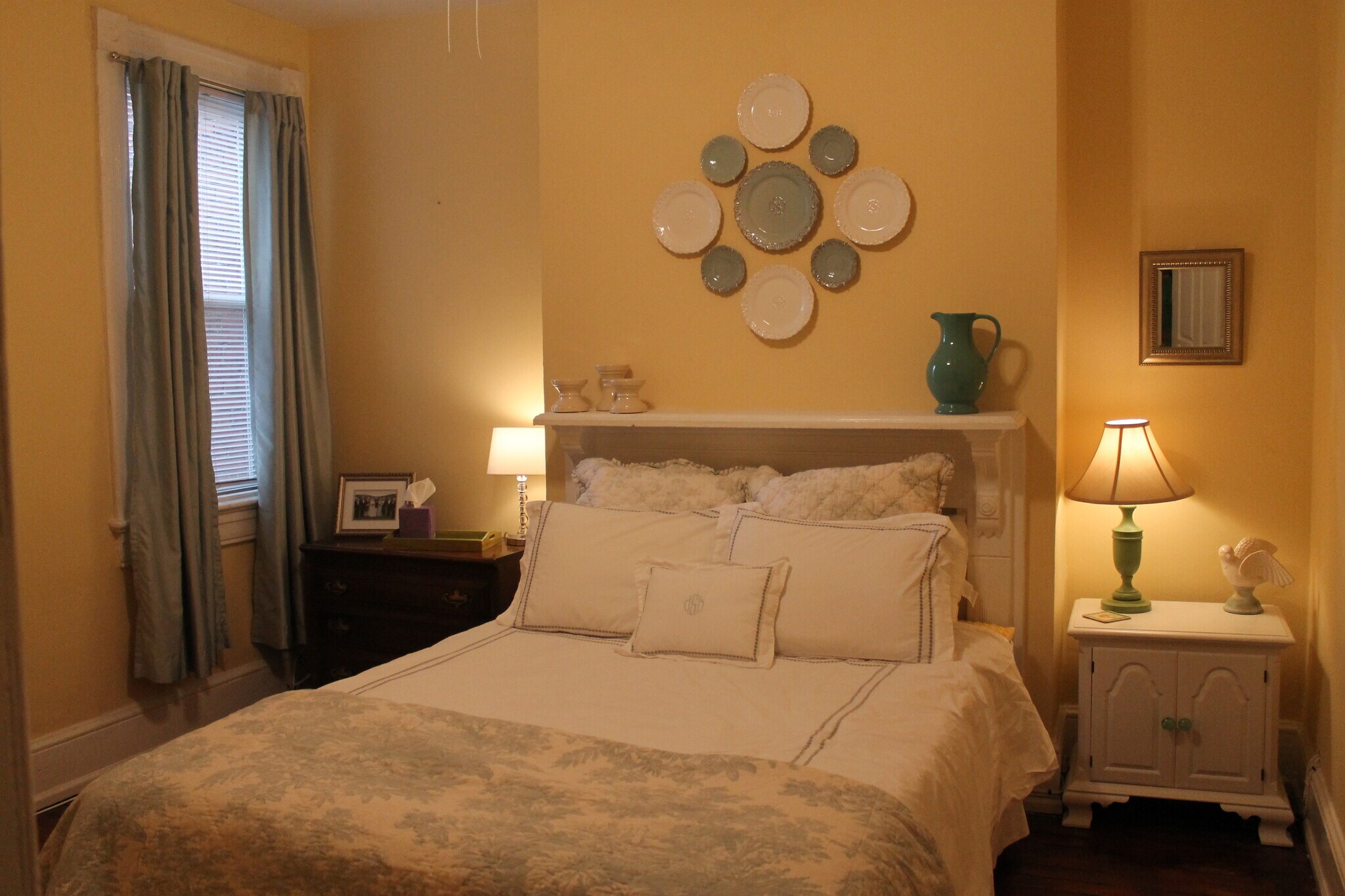 Bedroom 2 - 533 8th Street Northeast
