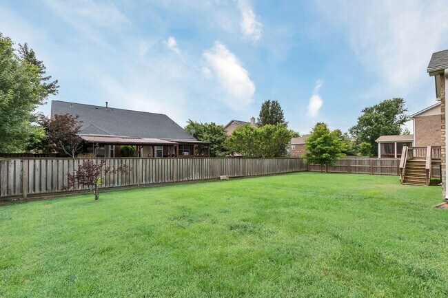Building Photo - 1060 Harvey Springs Dr