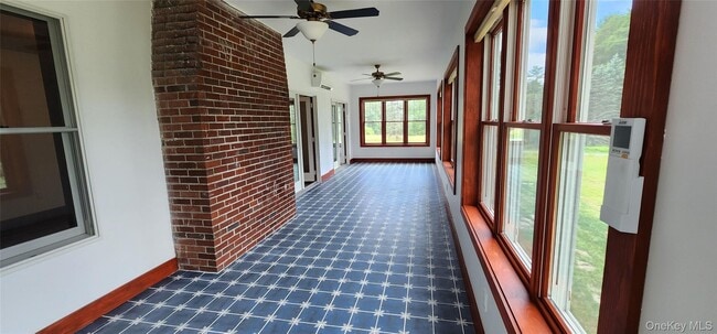 Building Photo - 31 McCormick Rd