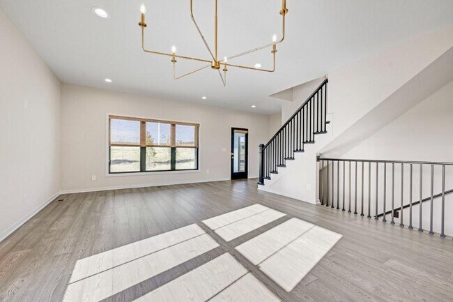 Building Photo - 16649 Garnett St