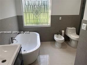 Building Photo - 15854 Tangelo Blvd