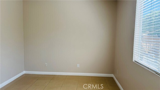 Building Photo - 1580 Manor Ln