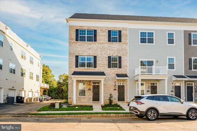 Building Photo - 127A Annapolis St