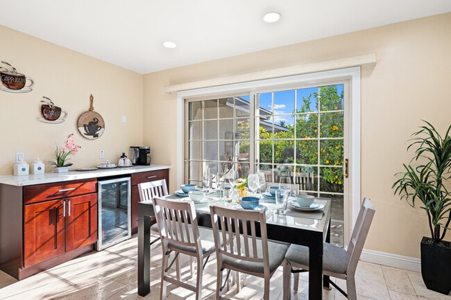 Building Photo - Luxury Estate with Sparkling Pool & Elegant Amenities