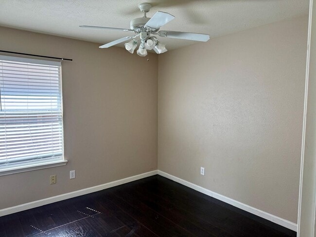 Building Photo - 19011 Bressingham Dr