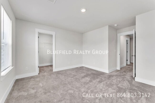 Building Photo - 1317 Algeddis Dr