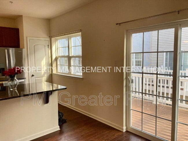 Building Photo - 106 Mercer Ct