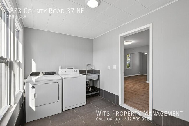 Building Photo - 8833 County Rd 37 NE