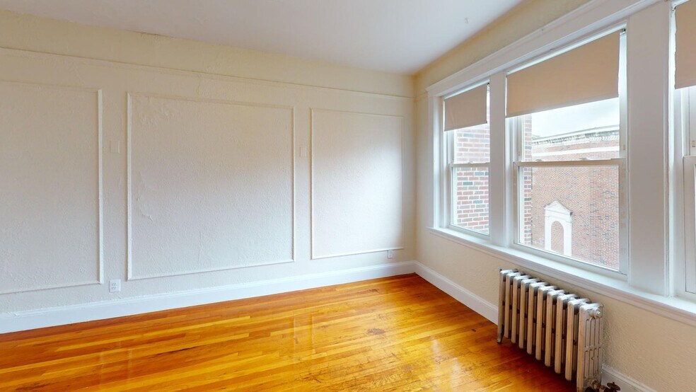 Building Photo - 70 Chiswick Rd