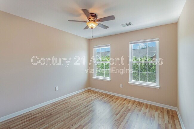 Building Photo - 6650 Patent Parish Ln