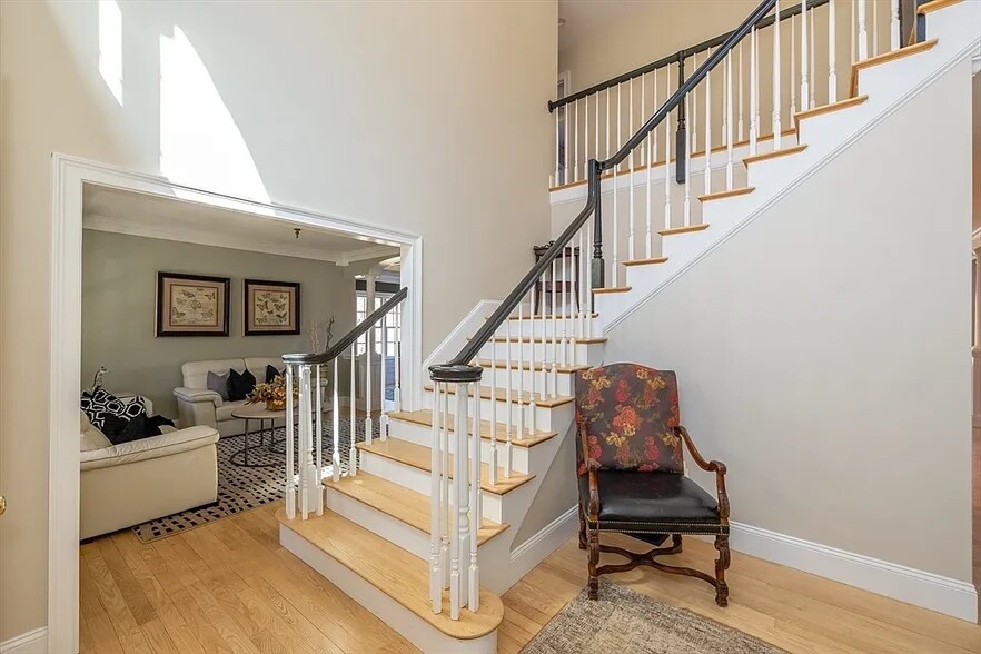 Building Photo - 120 Adams St