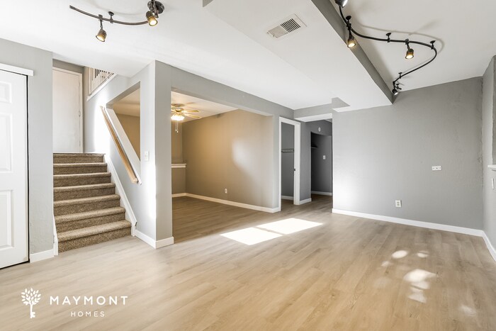 Building Photo - 1541 S Biscay Ct