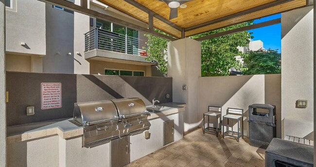 Building Photo - 6850 E McDowell Rd